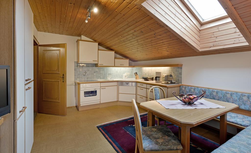 Hotel Haus Bergfriede à Mayrhofen Extérieur photo